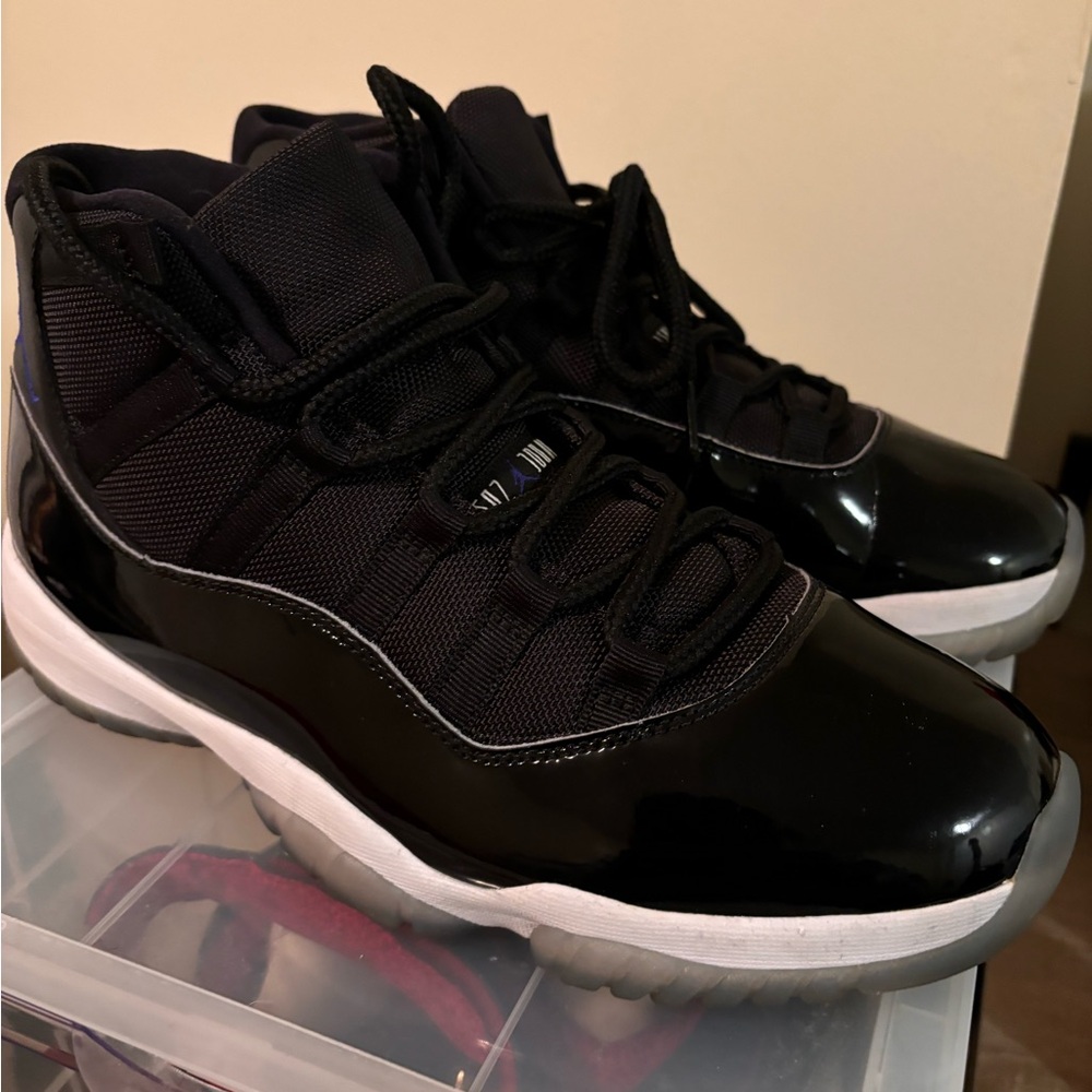 Air Jordan 11 (Space Jam) Men’s 10.5 - 2016